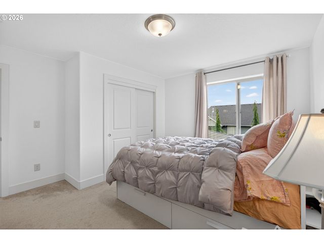 5903 Ne 133RD St, Vancouver, WA 98686