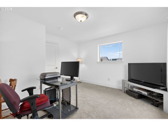 5903 Ne 133RD St, Vancouver, WA 98686