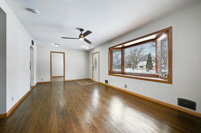 11409 Quinn Street NW, Coon Rapids, MN 55433