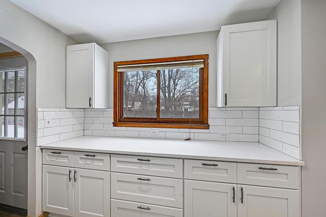 11409 Quinn Street NW, Coon Rapids, MN 55433