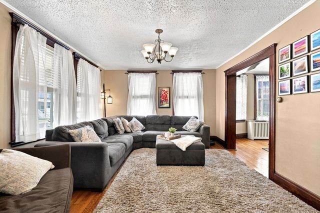 64 Clark Street, Lynn, MA 01902