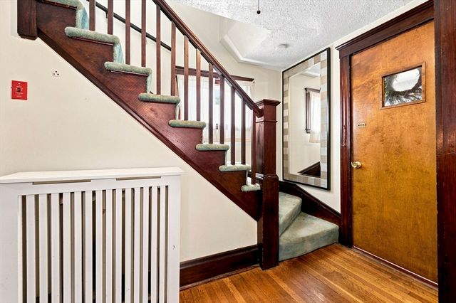 64 Clark Street, Lynn, MA 01902