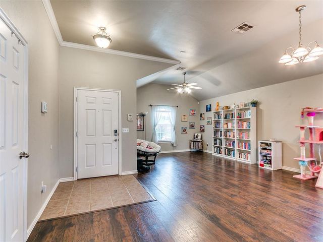 2333 Serenade Drive, Midwest City, OK 73130