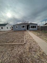 2723 Cascade Ave, Pueblo, CO 81003
