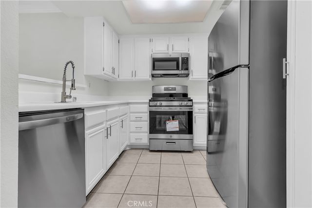 5915 Stafford Avenue K, Huntington Park, CA 90255