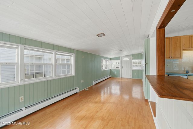 40 Daddy Tucker Drive, Little Egg Harbor, NJ 08087