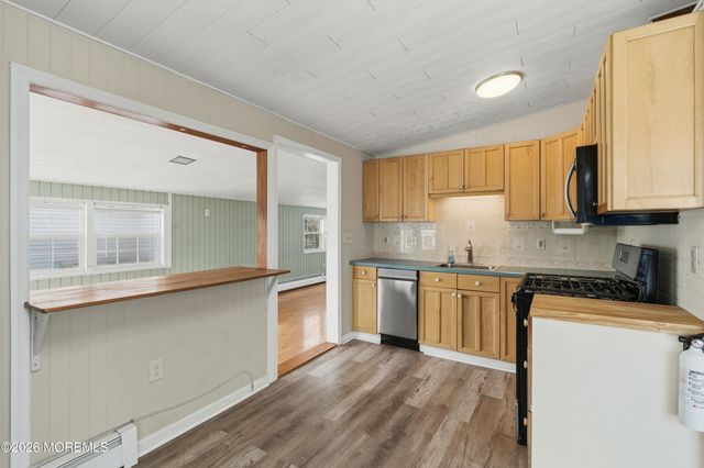 40 Daddy Tucker Drive, Little Egg Harbor, NJ 08087