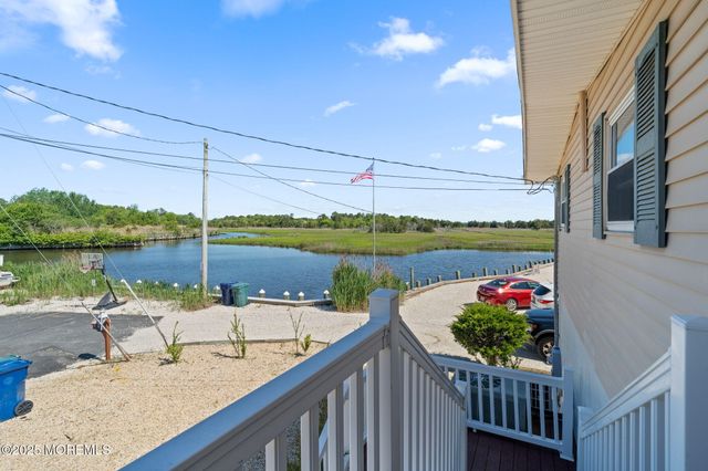 40 Daddy Tucker Drive, Little Egg Harbor, NJ 08087