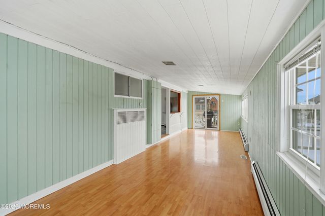 40 Daddy Tucker Drive, Little Egg Harbor, NJ 08087