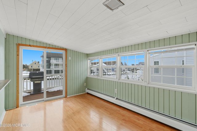 40 Daddy Tucker Drive, Little Egg Harbor, NJ 08087