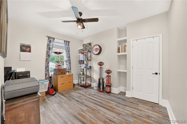1424 SE 5th Avenue, Crystal River, FL 34429