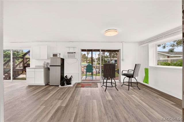 1424 SE 5th Avenue, Crystal River, FL 34429
