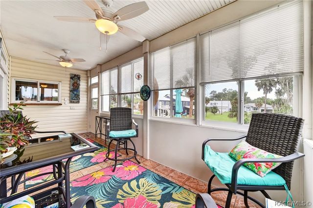 1424 SE 5th Avenue, Crystal River, FL 34429