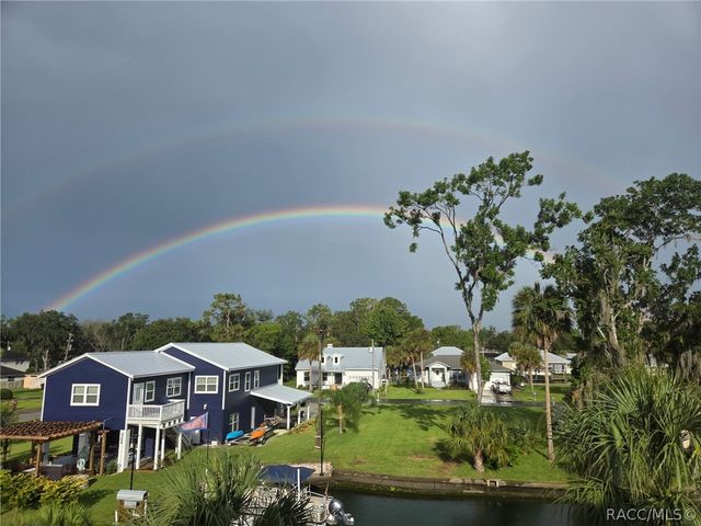 1424 SE 5th Avenue, Crystal River, FL 34429