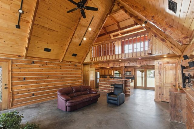 27185 Muckelroy Road, Hempstead, TX 77445