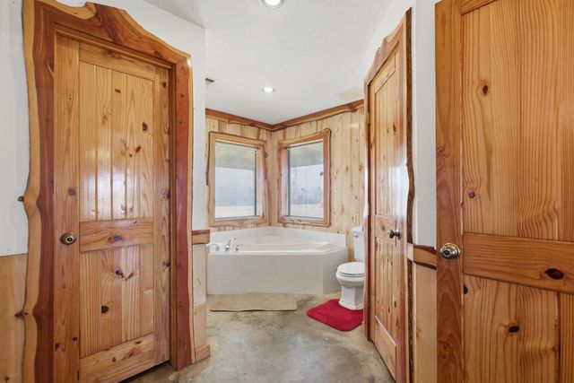 27185 Muckelroy Road, Hempstead, TX 77445