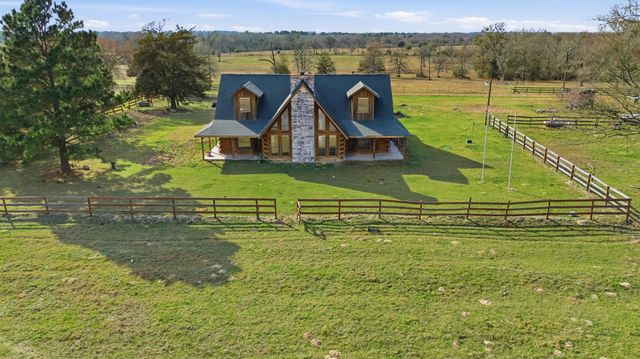 27185 Muckelroy Road, Hempstead, TX 77445