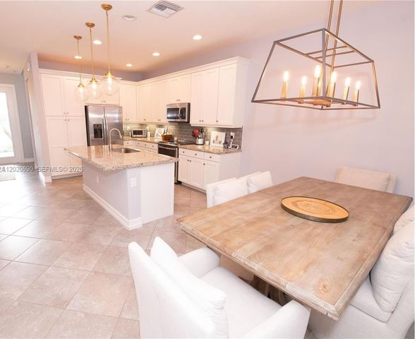 8072 Cactus Quartz Cir 0, Delray Beach, FL 33446