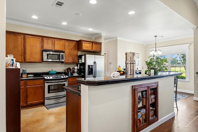 13404 Berkshire Manor, North Little Rock, AR 72117