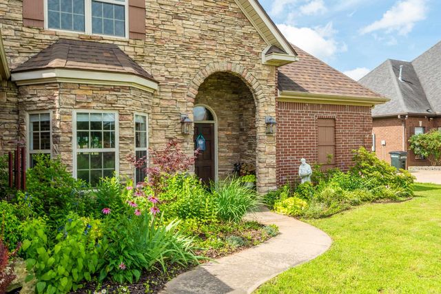 13404 Berkshire Manor, North Little Rock, AR 72117