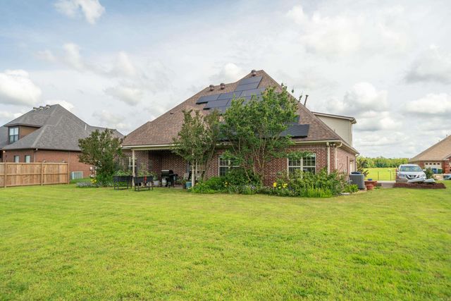 13404 Berkshire Manor, North Little Rock, AR 72117