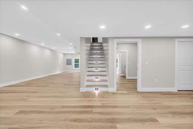 415 Thunder Ridge Drive, South Pittsburg, TN 37380