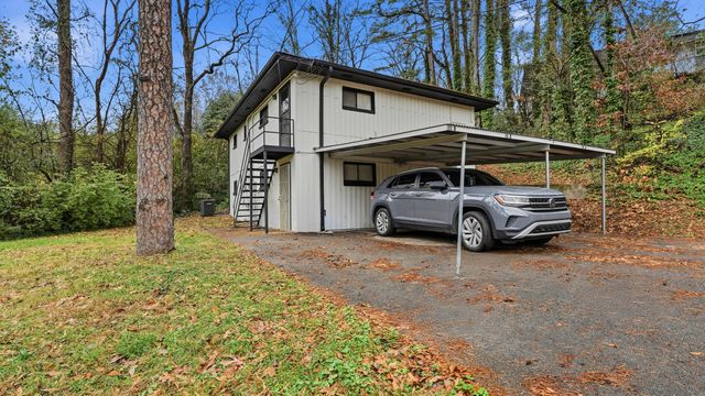 10 Fountain Circle, Chattanooga, TN 37412