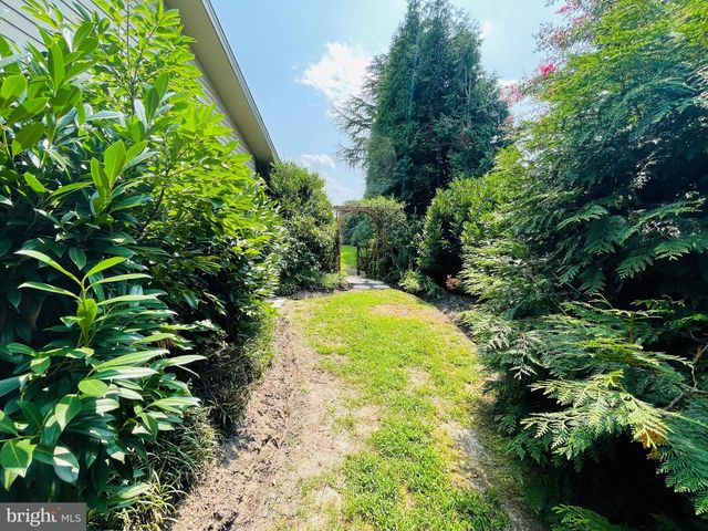 31057 EDGEWATER DR, Lewes, DE 19958