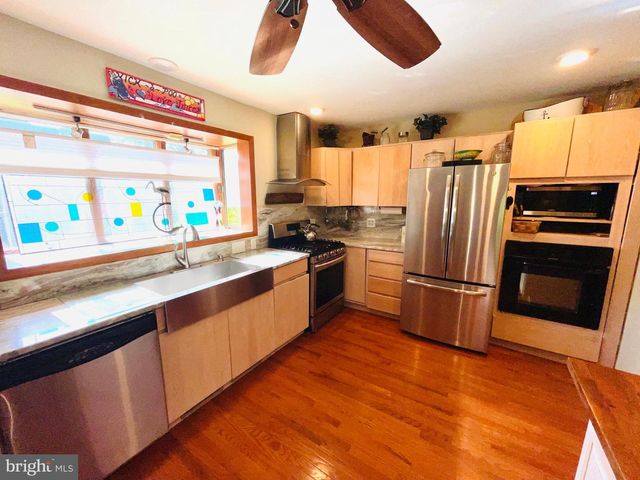 31057 EDGEWATER DR, Lewes, DE 19958