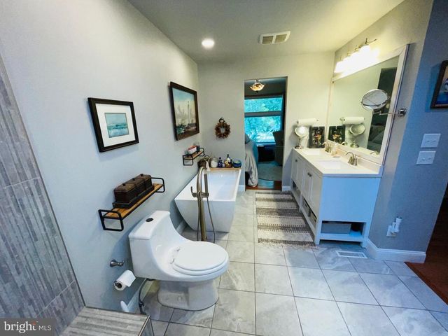 31057 EDGEWATER DR, Lewes, DE 19958