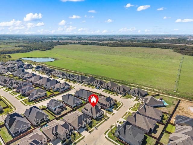 4505 Turnout Trail, Aubrey, TX 76227