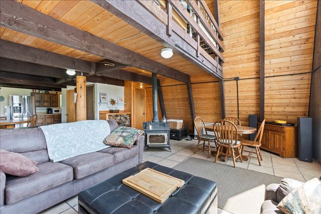 9406 E DEER DR, Heber City, UT 84032