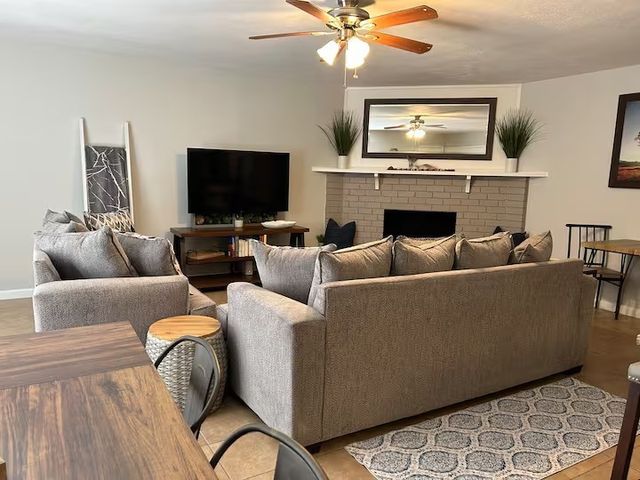 400 Green Canyon Drive, Mesquite, TX 75150