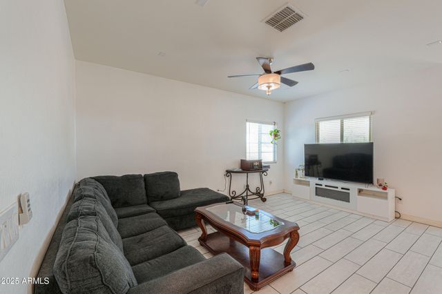 408 E RIO Place, Casa Grande, AZ 85122