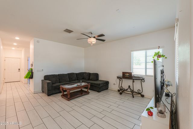 408 E RIO Place, Casa Grande, AZ 85122