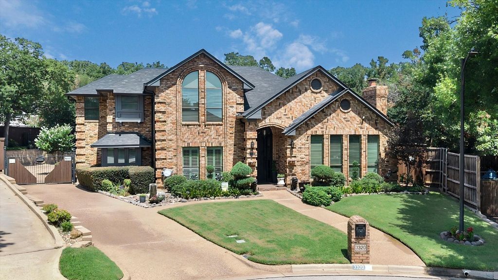 3320 Thorntree Court, Arlington, TX 76016