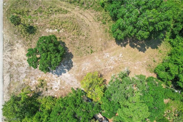 1621 State AVE, Lehigh Acres, FL 33972