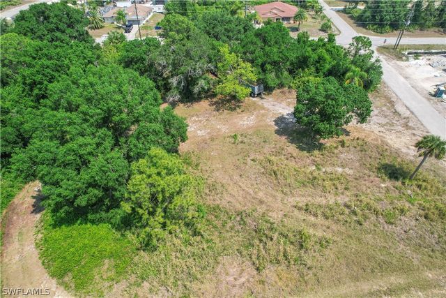 1621 State AVE, Lehigh Acres, FL 33972