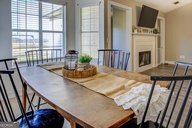 401 White Street, Mansfield, GA 30055