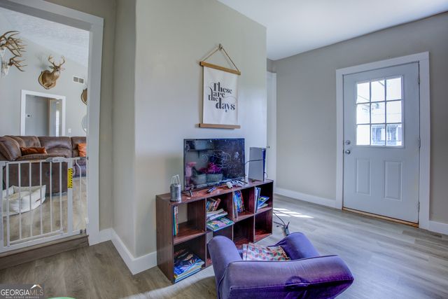 401 White Street, Mansfield, GA 30055