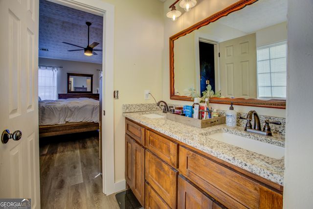 401 White Street, Mansfield, GA 30055