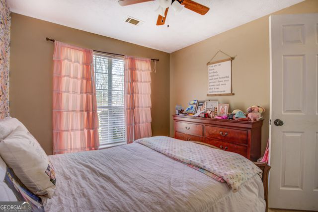 401 White Street, Mansfield, GA 30055