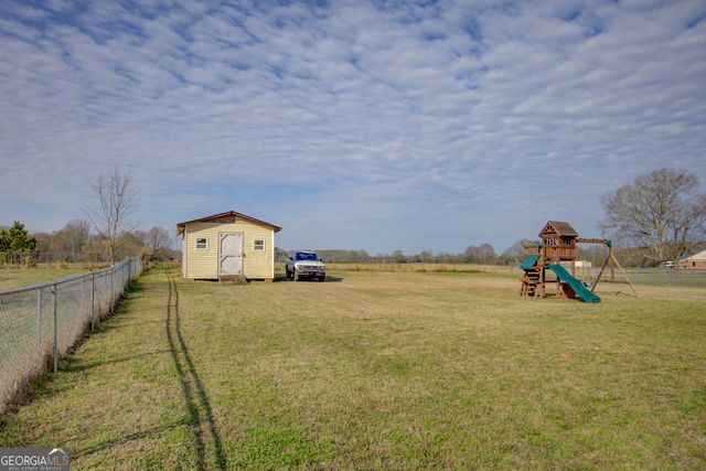 401 White Street, Mansfield, GA 30055