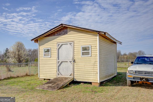 401 White Street, Mansfield, GA 30055