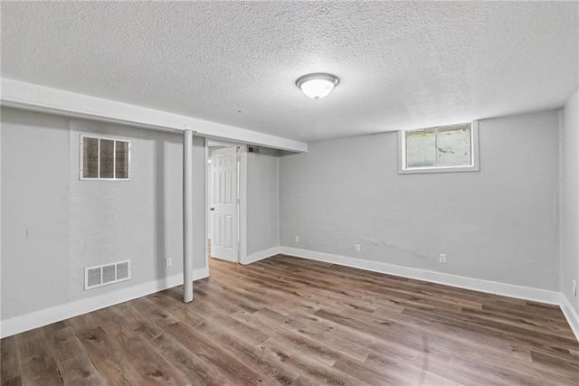 8311 E 110th Street, Kansas City, MO 64134