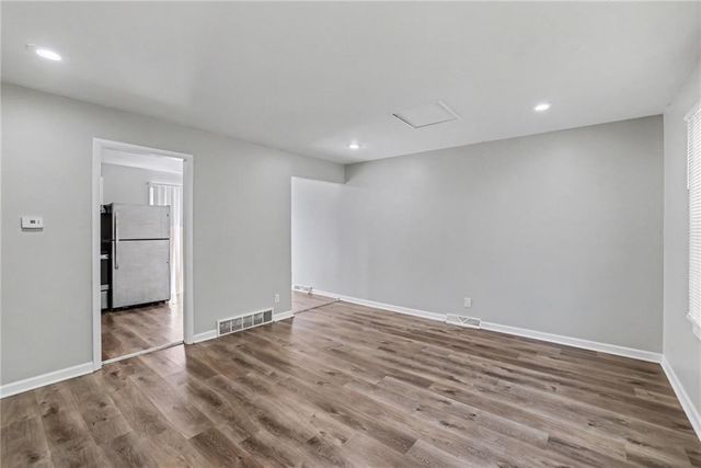8311 E 110th Street, Kansas City, MO 64134