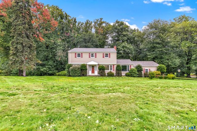 63 Marathon Road, Trumbull, CT 06611