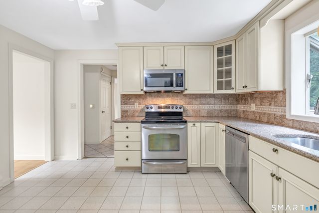 63 Marathon Road, Trumbull, CT 06611