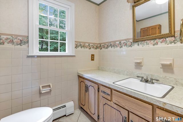 63 Marathon Road, Trumbull, CT 06611