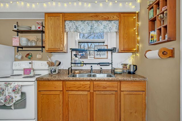 721 Lincoln Street, Morris, IL 60450